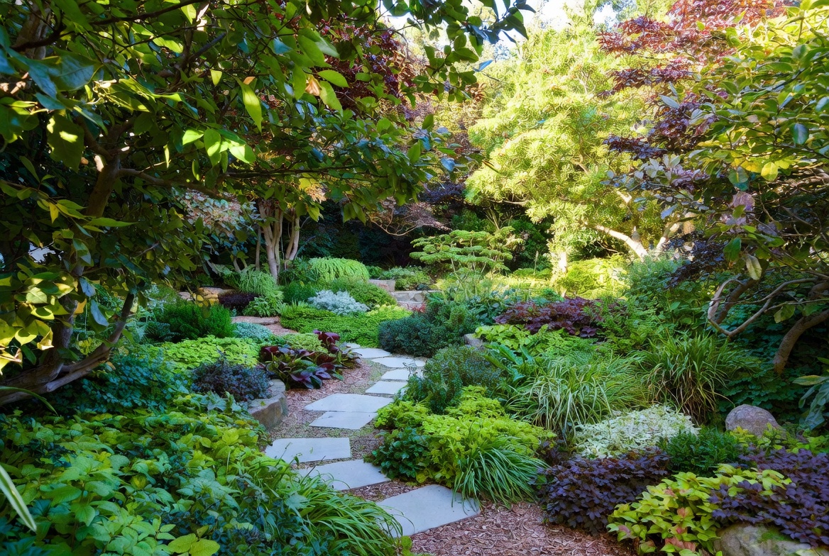 14 Stunning Garden Ideas for a Thriving Beautiful Outdoor Space
